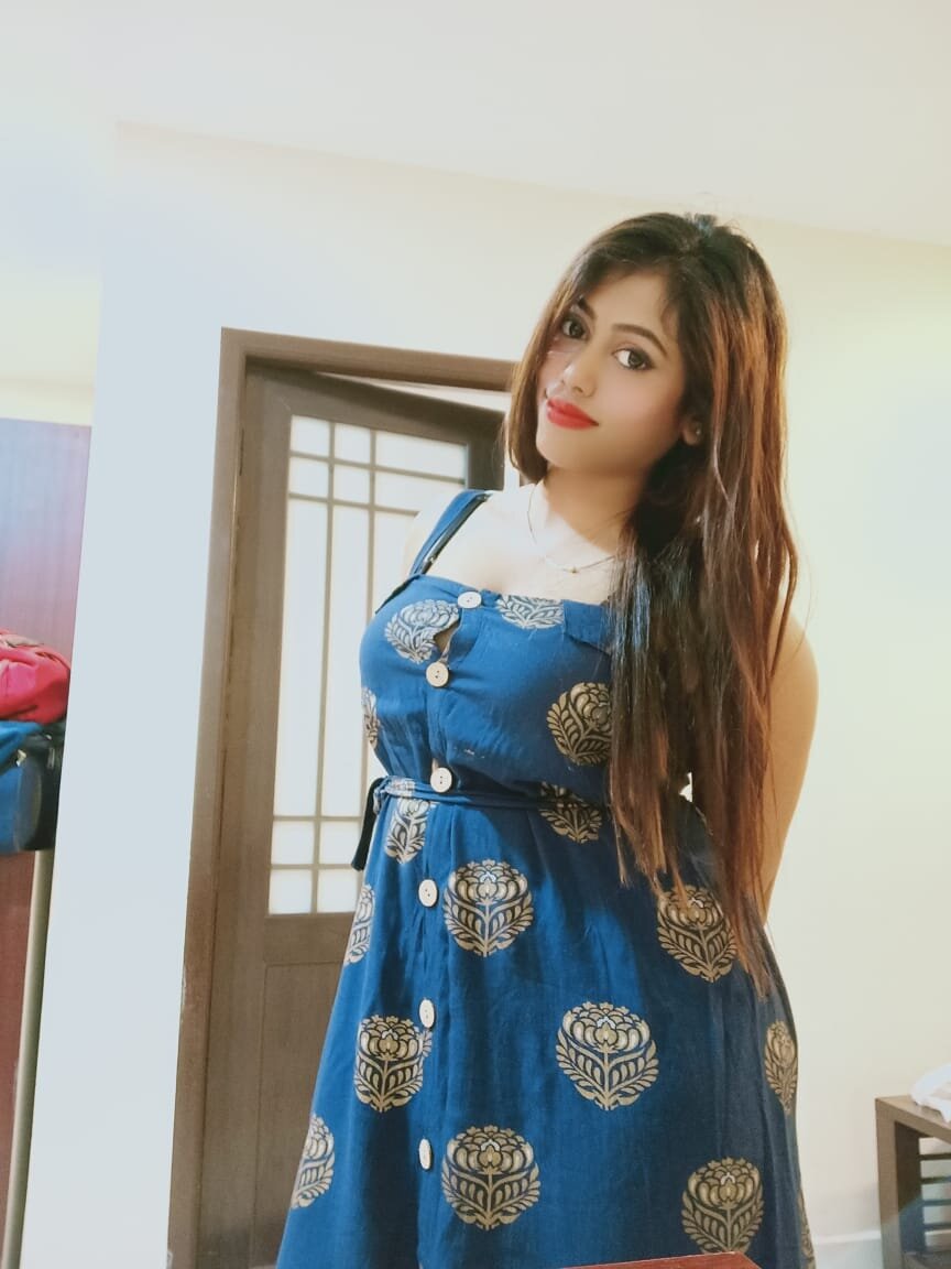 teen-call-girls-in-bangalore-saachi1.jpg
